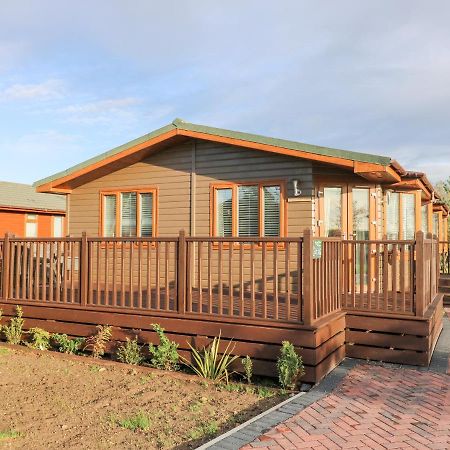 Oakwood Lodge York Exterior photo